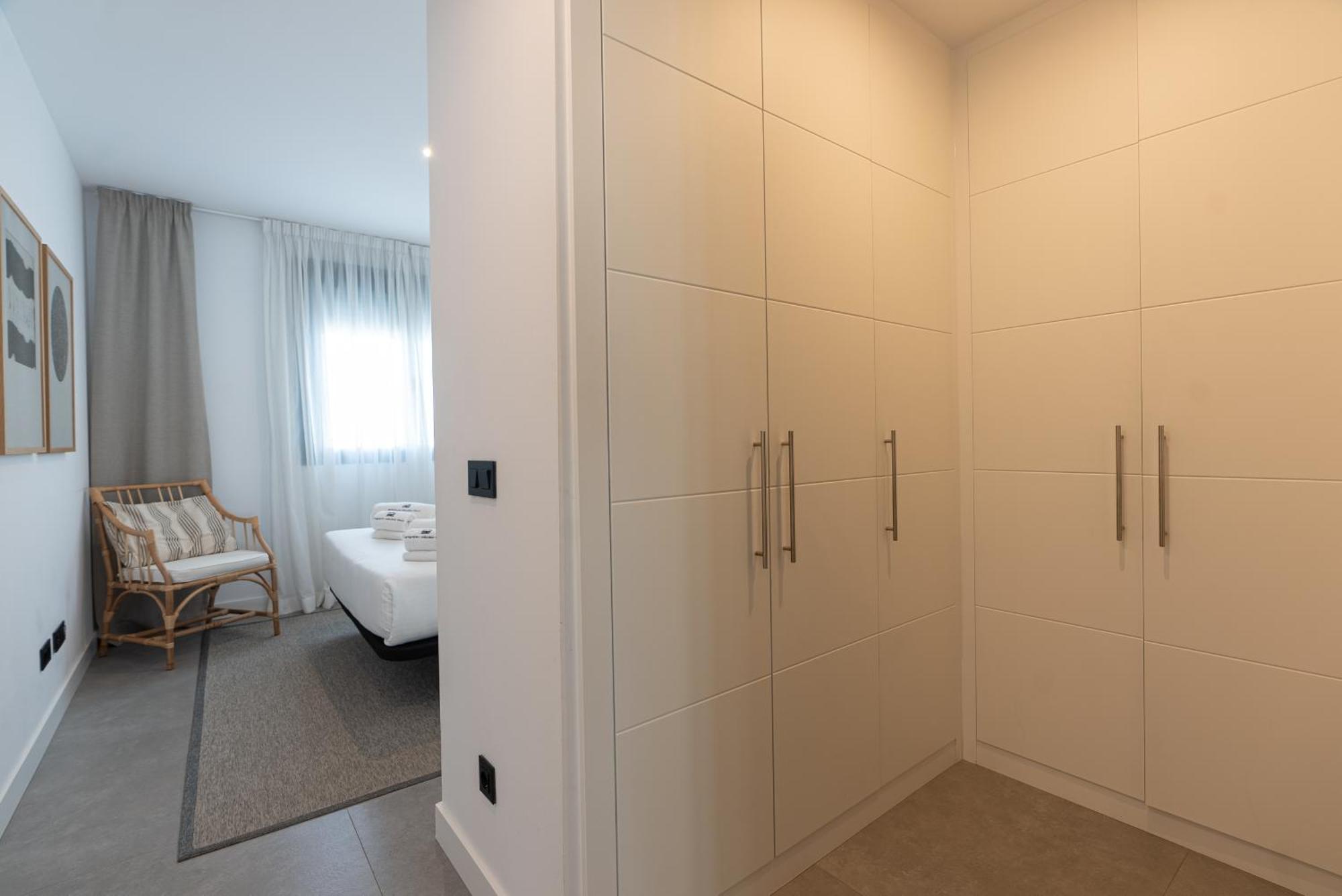 Hills Apartahotel 2*